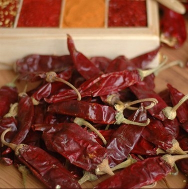 Experimente a riqueza do mildo Yidu Chili Chilis secos 7-15cm comprimento picante 200g